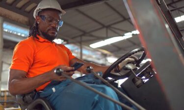Time theft report: What 800-plus hourly workers admit about life on the clock