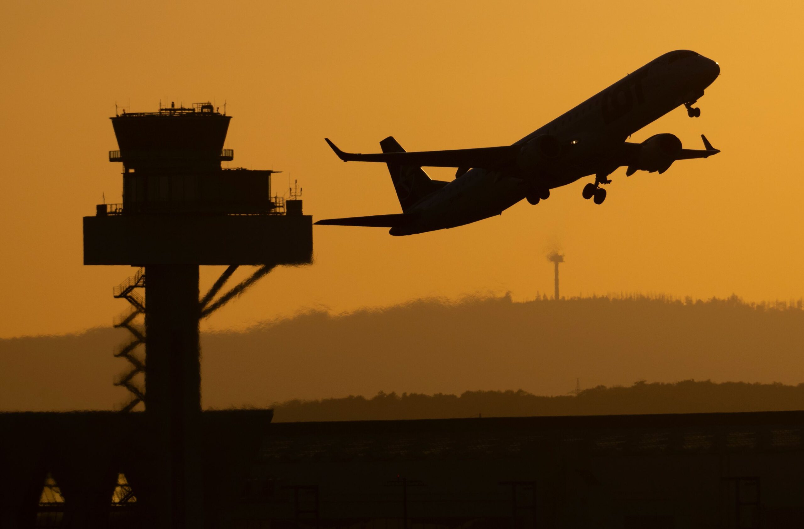 <i>Boris Roessler/picture alliance/Getty Images via CNN Newsource</i><br/>A passenger plane takes off from Frankfurt Airport. Six airport workers contracted malaria