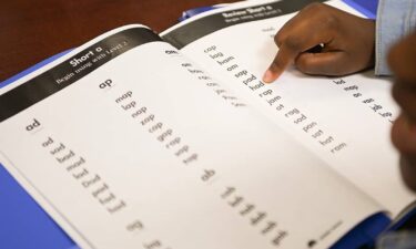 Report: Nearly 1 in 3 teachers still use &lsquo;discredited&rsquo; reading methods
