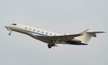 Bill Gates' business jet fleet explained