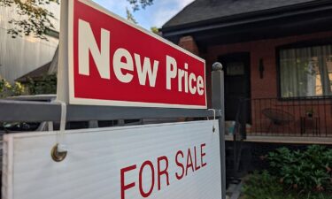 3 costly mistakes sellers make when their home isn&rsquo;t selling