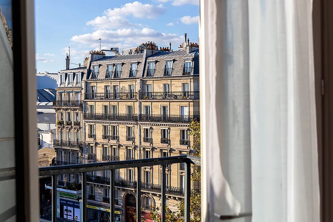 What US students actually need to sign a lease in Europe