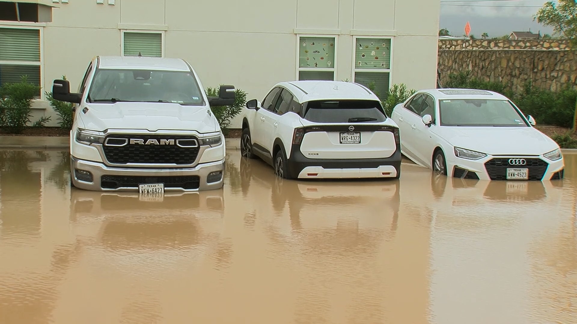 Monsoon rains damage Northeast El Paso apartments