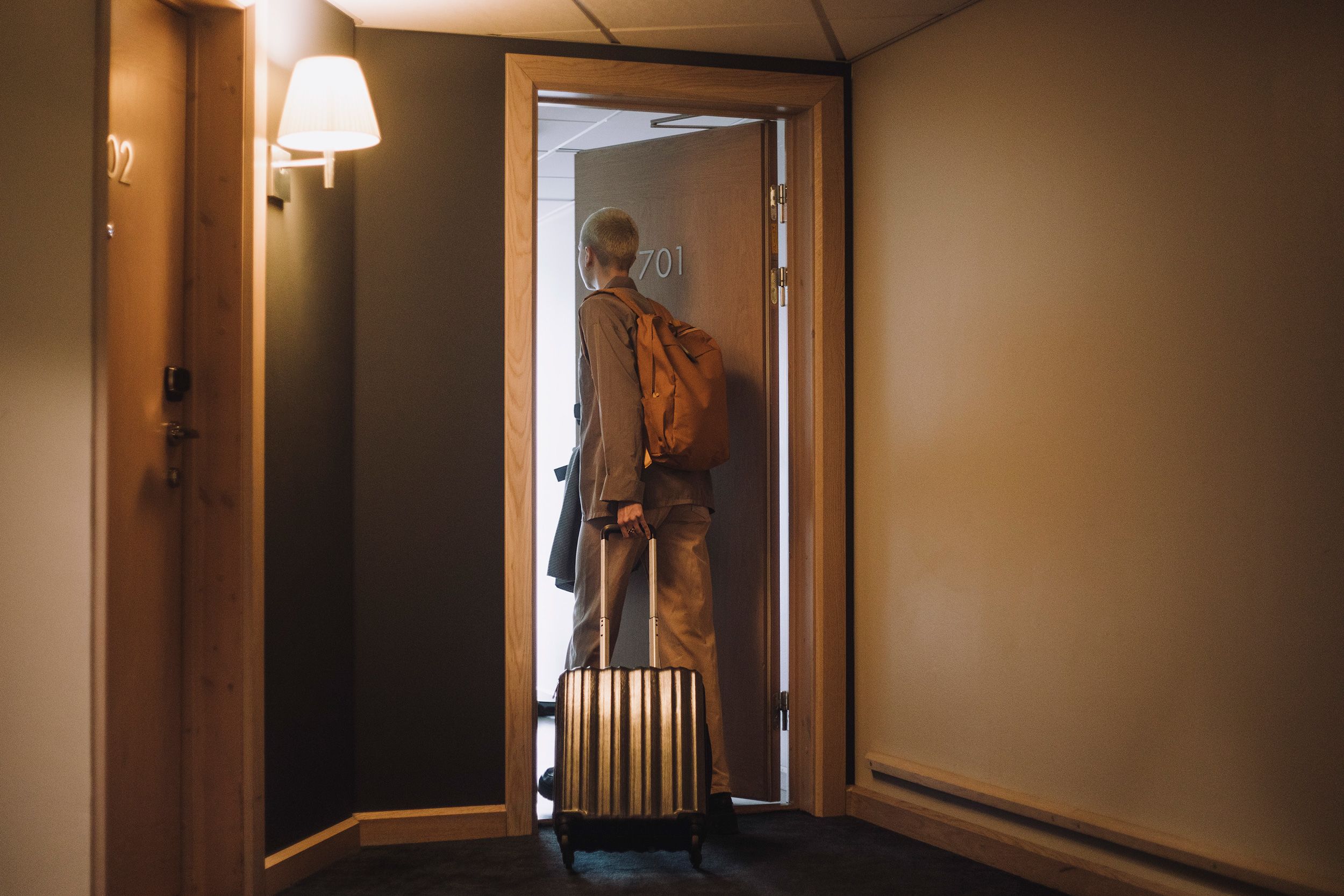 <i>f11photo/iStockphoto/Getty Images via CNN Newsource</i><br/>Many urban hotels install multi-pane windows in an effort to reduce the intrusive sounds of police sirens or nightlife.