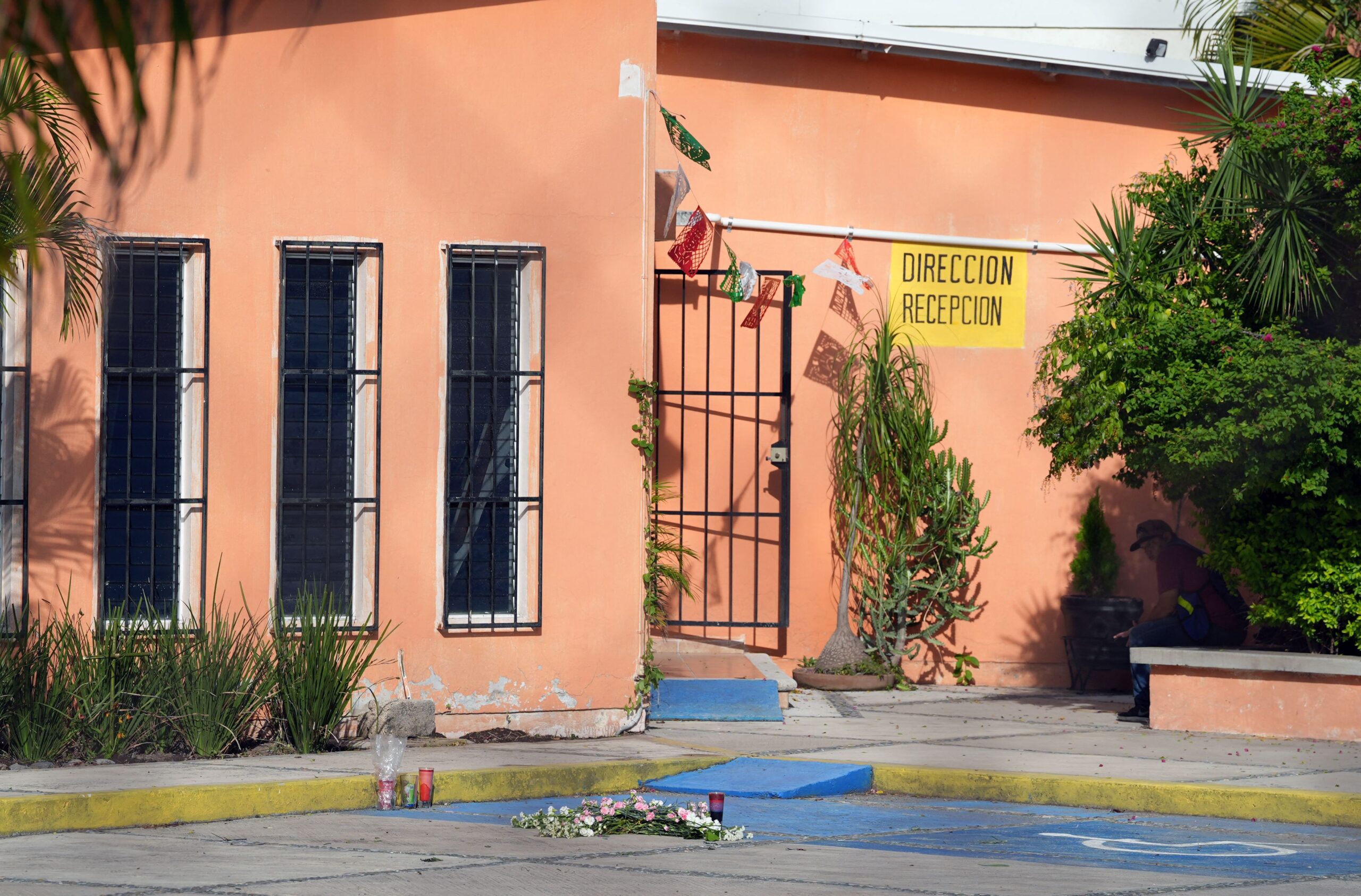 <i>Miguel Banuelos/AFP/Getty Images via CNN Newsource</i><br/>A tribute to Claudia Tacoronte Aguilera