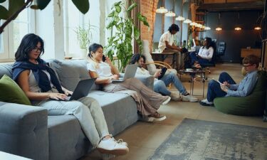 9 ways coworking spaces are rivaling private members clubs