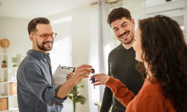 5 reasons tenants want a private landlord